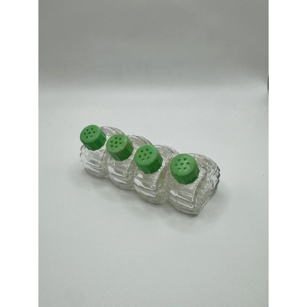 Vintage Glass Seashell Salt and Pepper Shakers Set of 4 Green Lids Coastal Decor